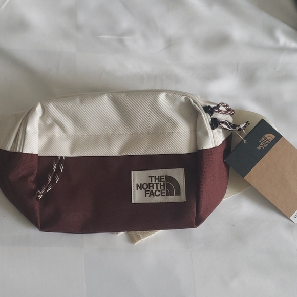 The North Face Lumbar Pack Vintage White